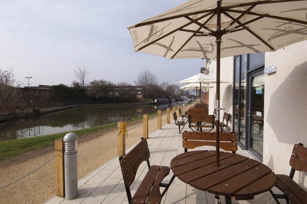 Premier Inn Stratford Upon Avon Waterways Exterior foto